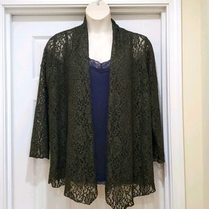 NWT: Open front forest green lace cardigan